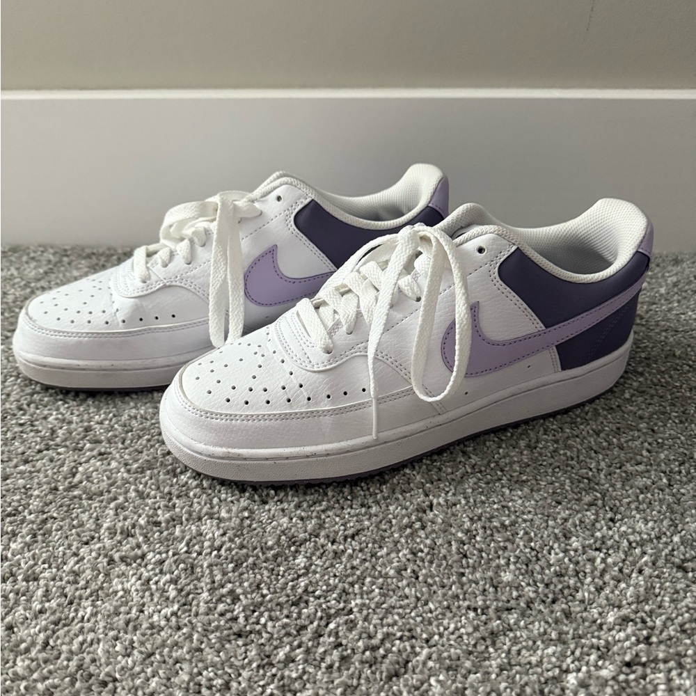 Nike White and Purple Sneakers